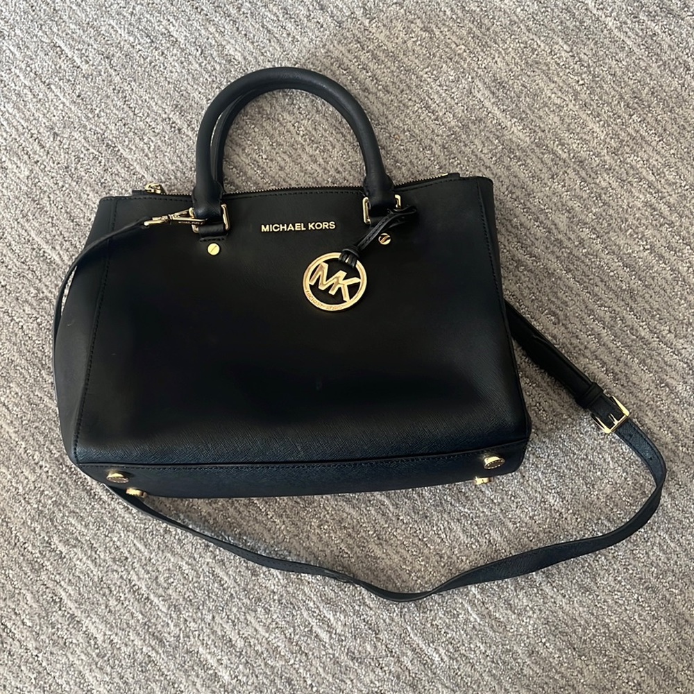 Michael Kors black saffiano leather purse